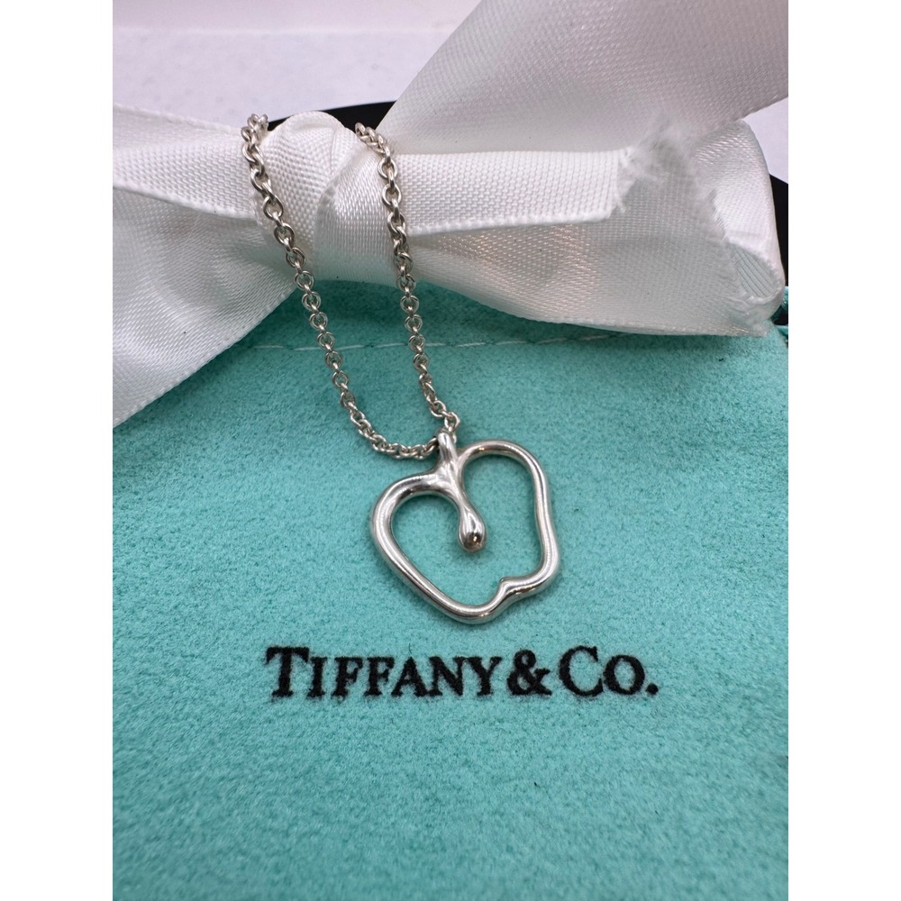 Tiffany & Co Elsa Peretti Apple Pendant Necklace Sterling Silver 925 16 Inch